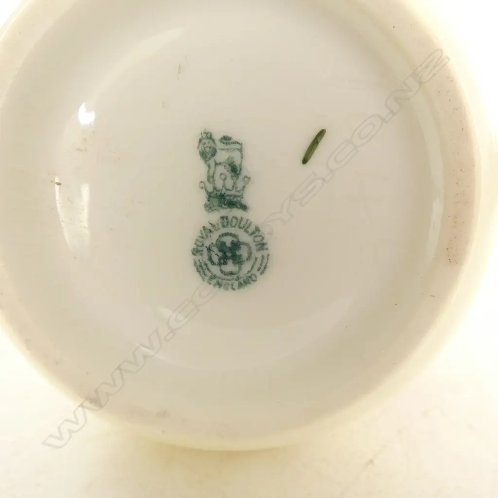 PR SML ROYAL DOULTON CHRISTMAS WARE VASES, H.85mm Image 1++