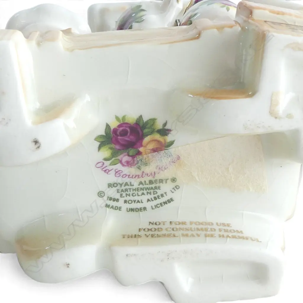 ROYAL ALBERT OLD COUNTRY ROSES MINI TEAPOT W.150mm Image 1++