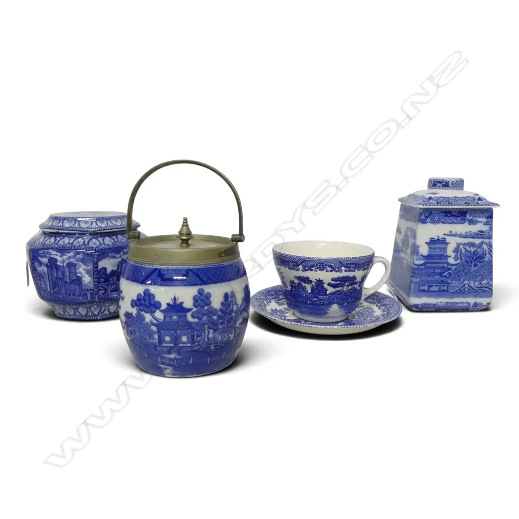 B/W OLD WILLOW PATTERN BREAKFAST CUP & SAUCER, BISCUIT BARREL & 2 OTHER B/W PCES Image 1++