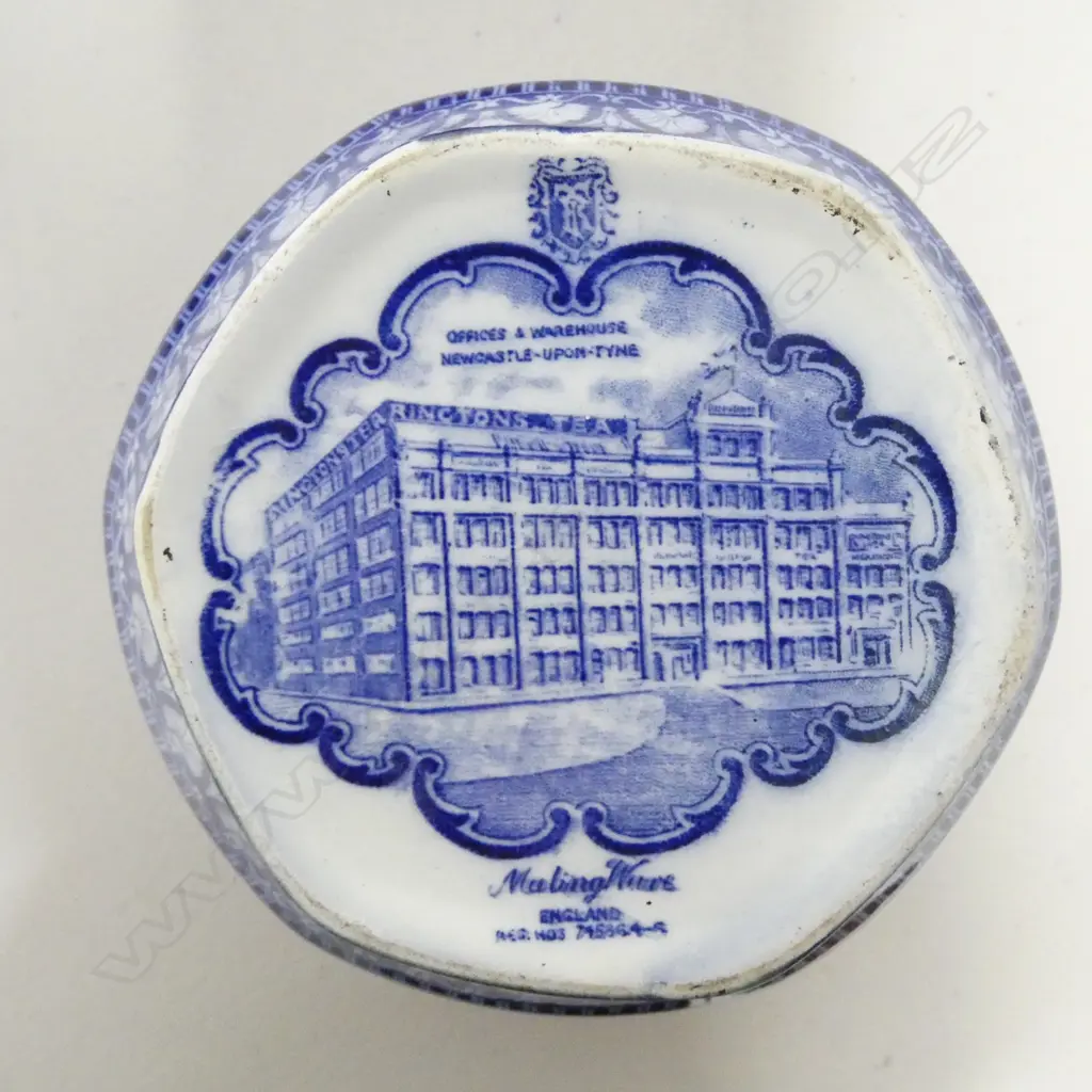 B/W OLD WILLOW PATTERN BREAKFAST CUP & SAUCER, BISCUIT BARREL & 2 OTHER B/W PCES Image 1++