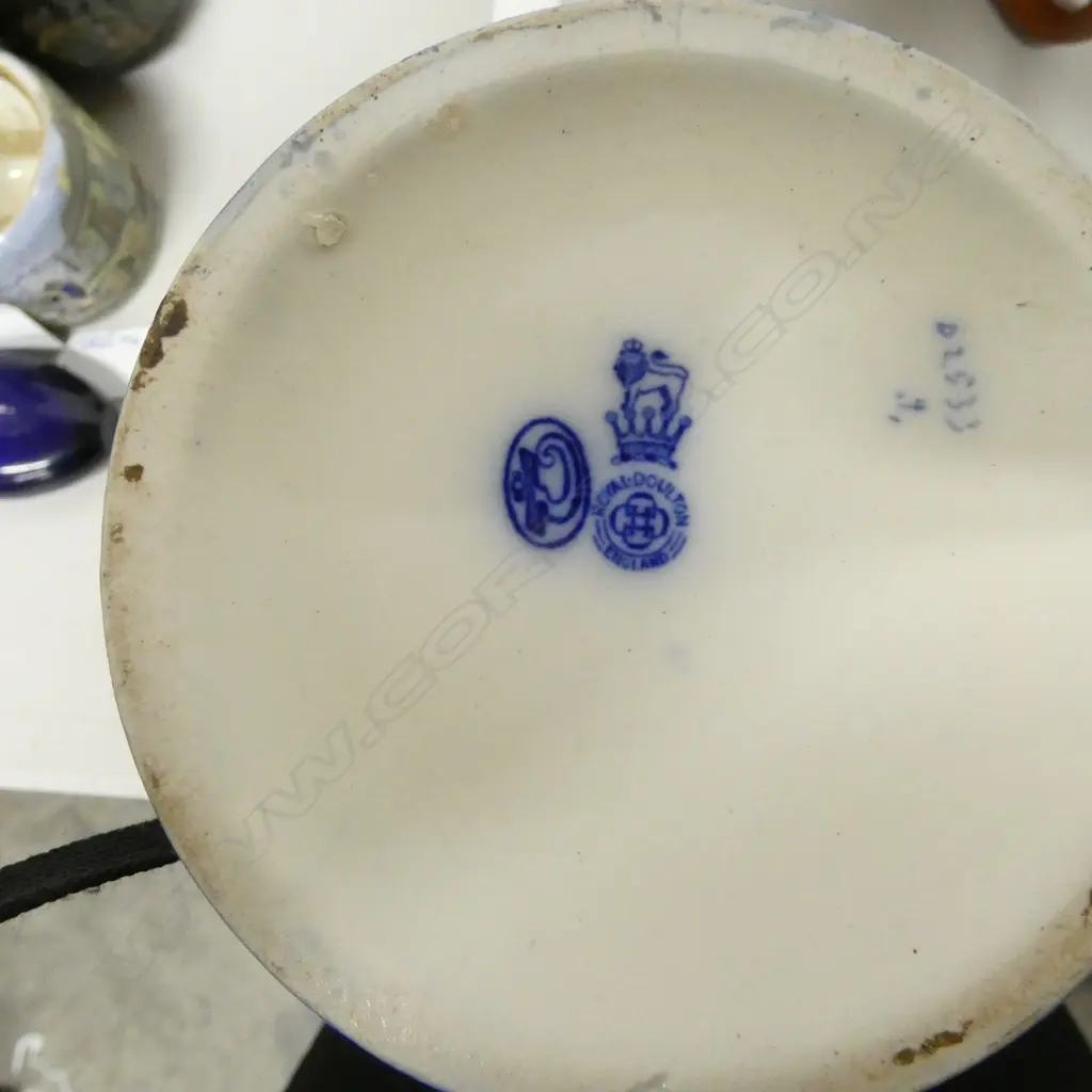 TUNSTALL VASE, REGALWARE VASE, ROYAL DOULTON JUG & TORQUAY JUG repair H.205mm Image 1++