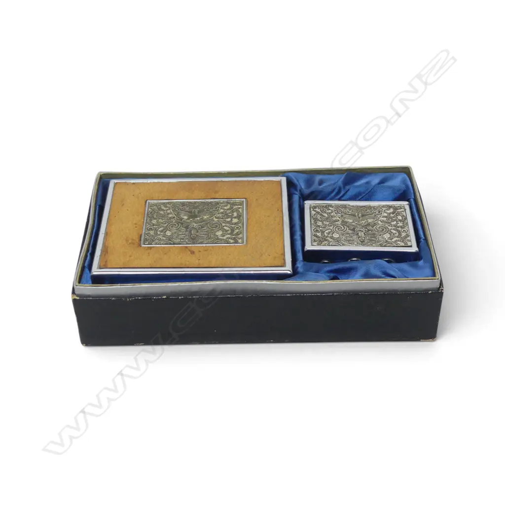 BOXED MAORI CIGARETTE CASE & LIGHTER  Image 1++