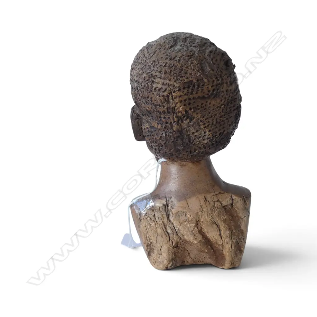 CARVED AFRICAN BUST OF MAN W. PIPE Image 1++