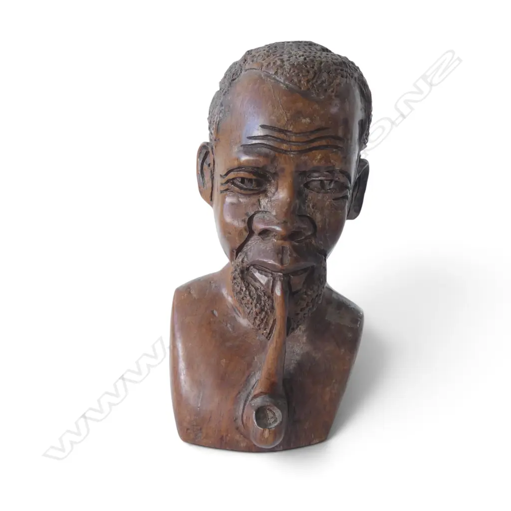 CARVED AFRICAN BUST OF MAN W. PIPE Image 1++