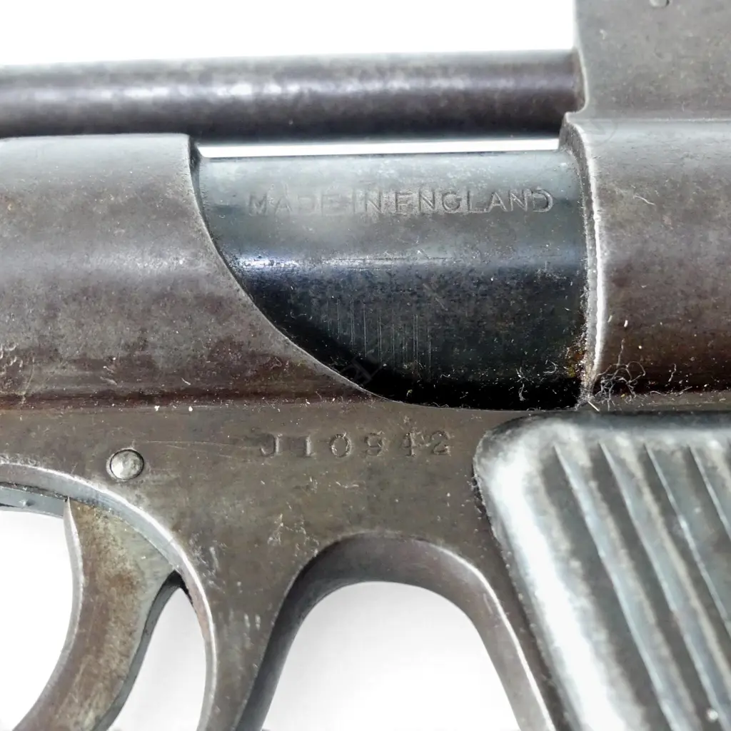 VINTAGE WEBLEY AIR PISTOL. .177 cal. Serial # J10942. w 2 pins on trigger Image 1++