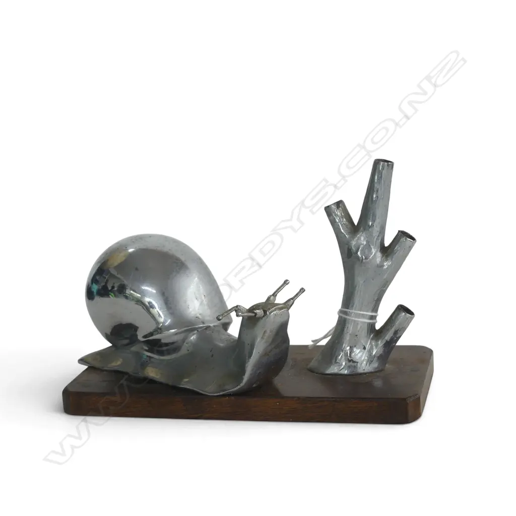 BESPOKE METAL SNAIL ORNAMENT ON WOODEN BASE W.150mm Image 1++