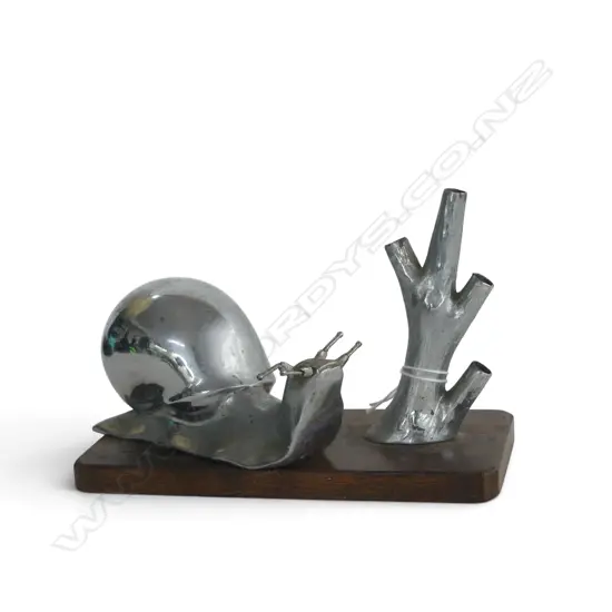 BESPOKE METAL SNAIL ORNAMENT ON WOODEN BASE W.150mm
