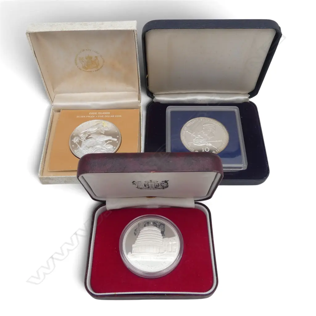 3 SILVER PROOF COINS Image 1++
