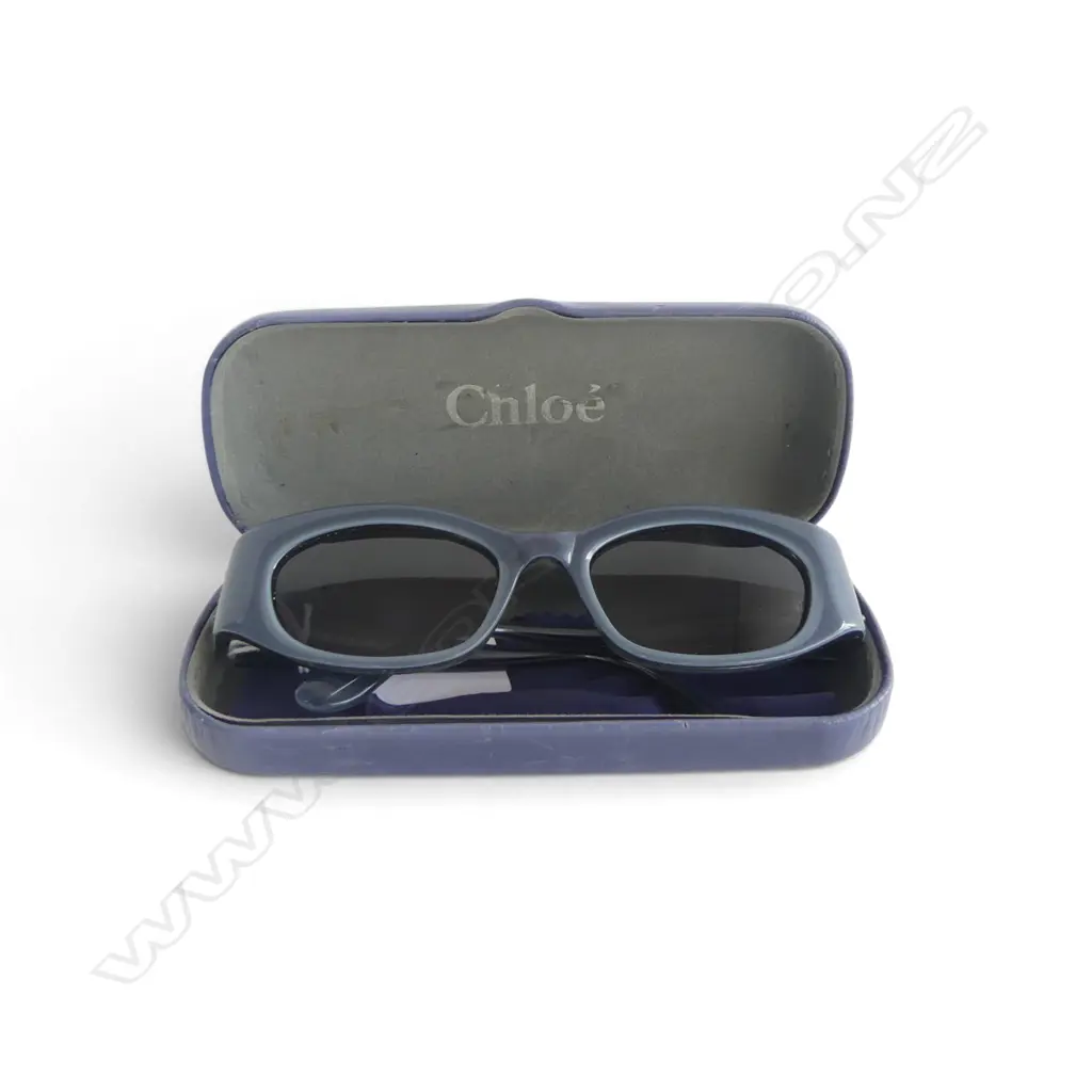 PR VINTAGE CHLOE SUNGLASSES in original named box Image 1++