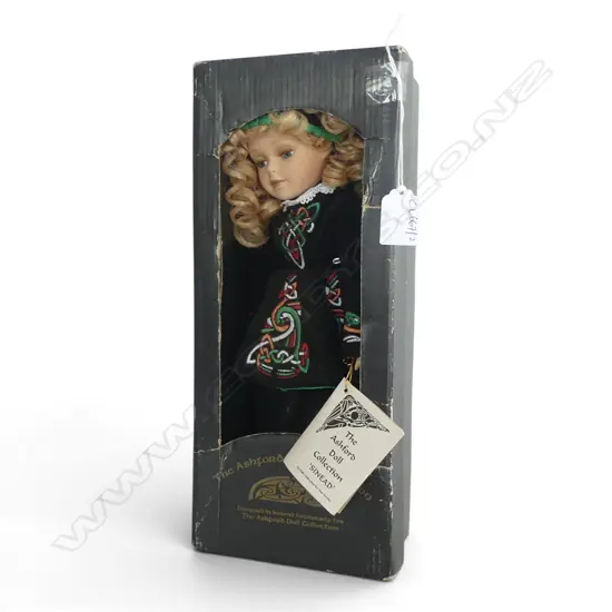 ASHFORD DOLL 'SINEAD' H.300mm, boxed