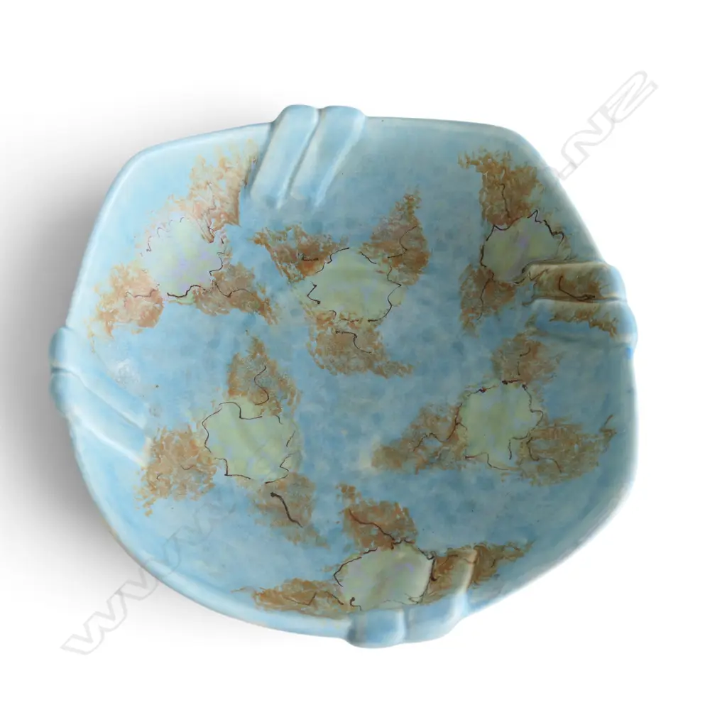 2 BESWICK DISHES W.290mm Image 1++
