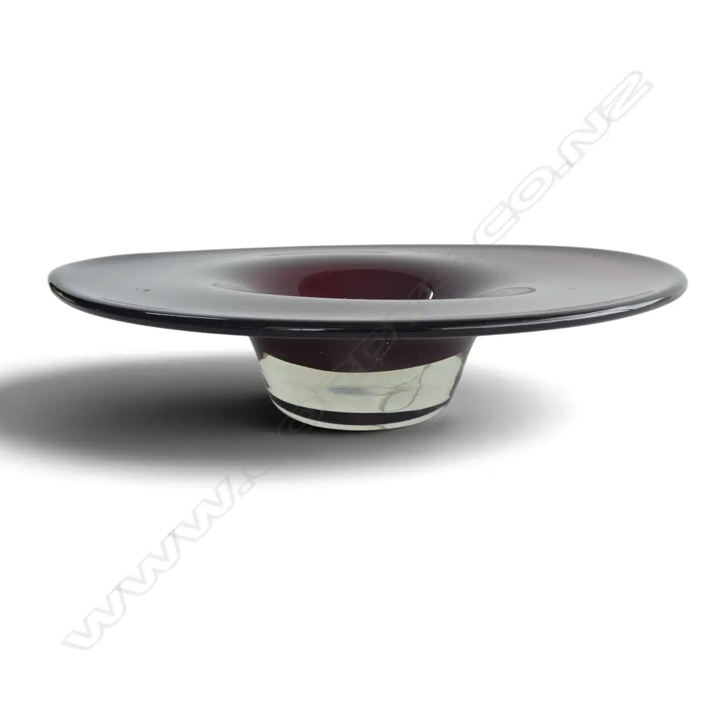 MID CENTURY RUBY RED ART GLASS BOWL w. heavy clear footed base, W.255mm L.295mm H.70mm Image 1++