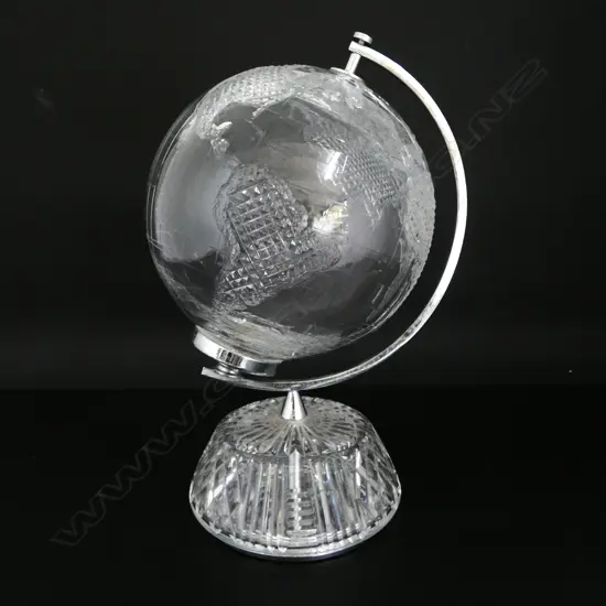WATERFORD CRYSTAL GLOBE H.300mm