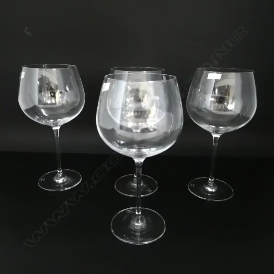 Set 4 Marquis Waterford large gin balloon glasses. In original box