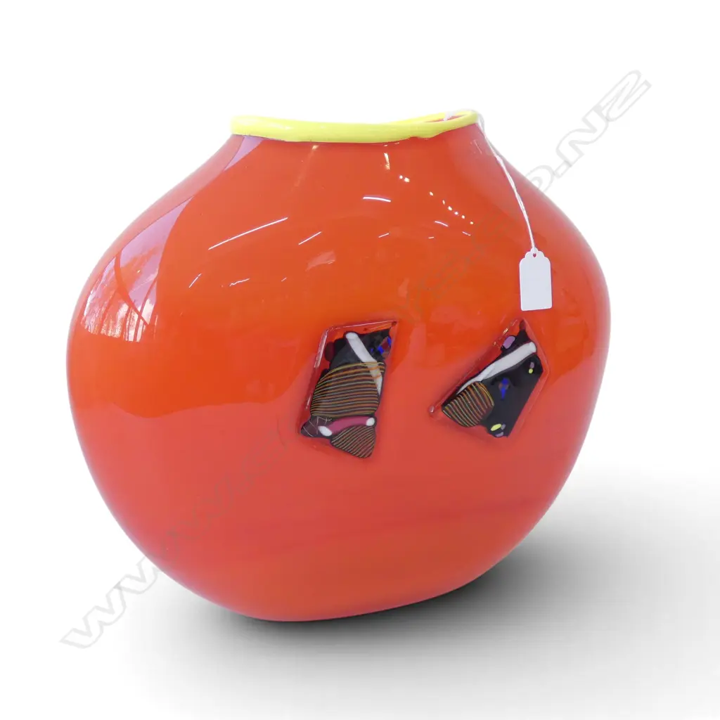 JOHN CROUCHER ART GLASS VASE, NOT SIGNED H.300mm Image 1++