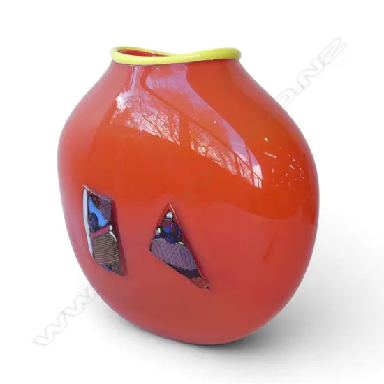 JOHN CROUCHER ART GLASS VASE, NOT SIGNED H.300mm
