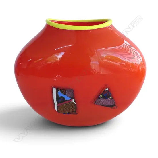 JOHN CROUCHER ART GLASS VASE, NOT SIGNED H.300mm