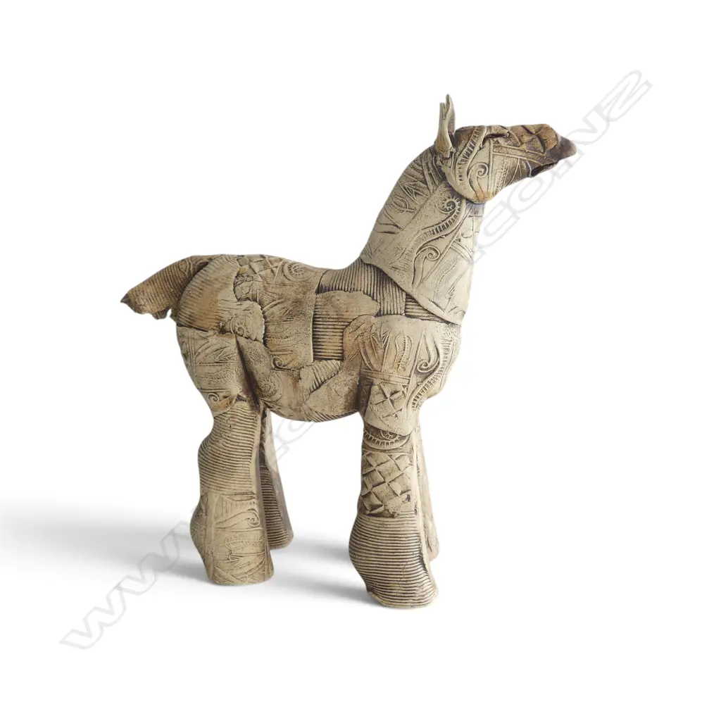 FIONA TUNNICLIFFE STUDIO POTTERY HORSE H.280mm Image 1++