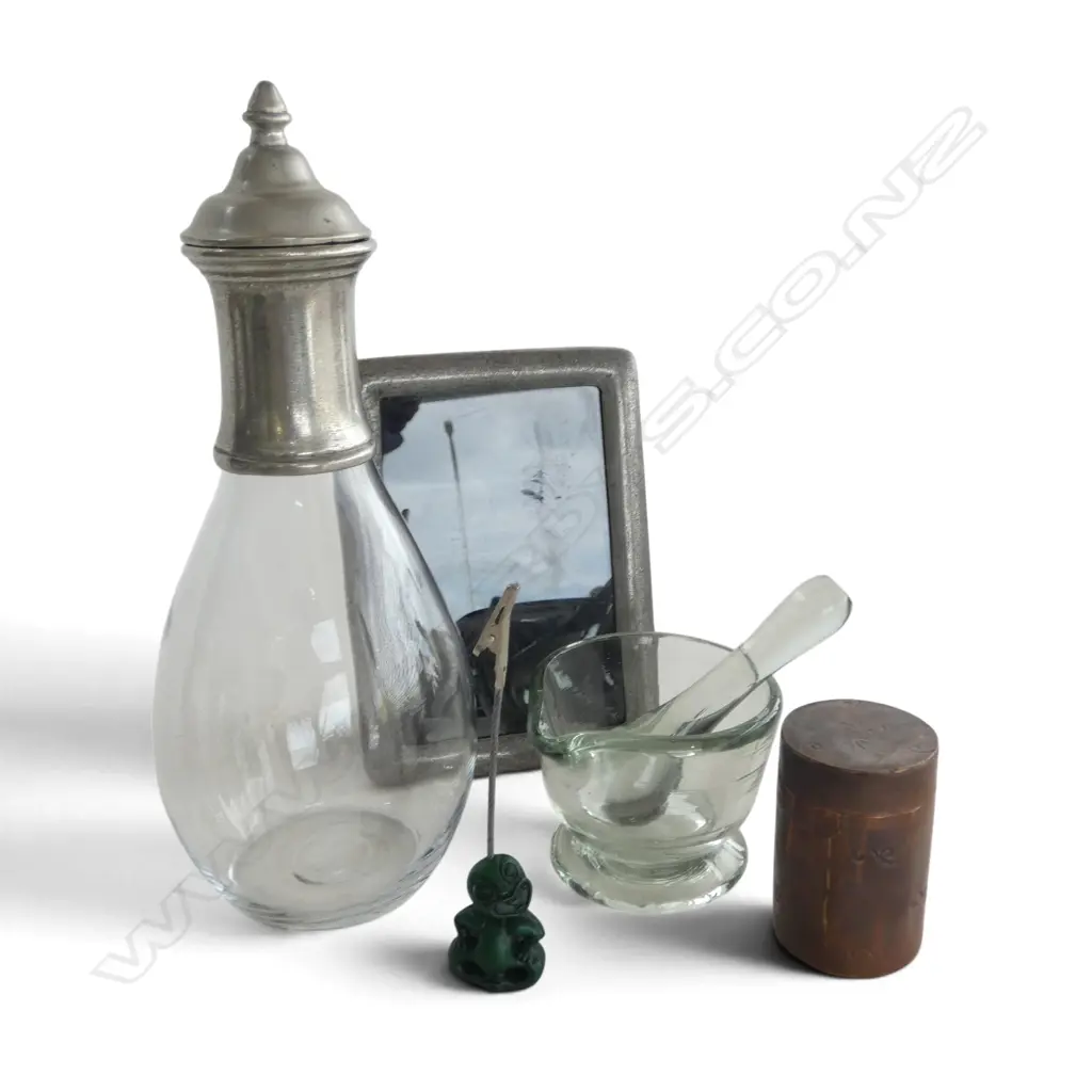 PEWTER TOPPED CARAFE & PHOTO FRAME, GLASS APOTHECARY MORTAR/PESTLE ETC Image 1++