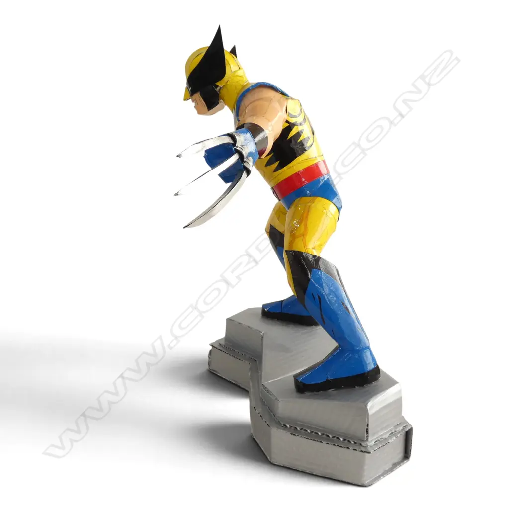 HAND MADE CARDBOARD WOLVERINE BY STEFSKI NZ, SIGNED H.480mm Image 1++