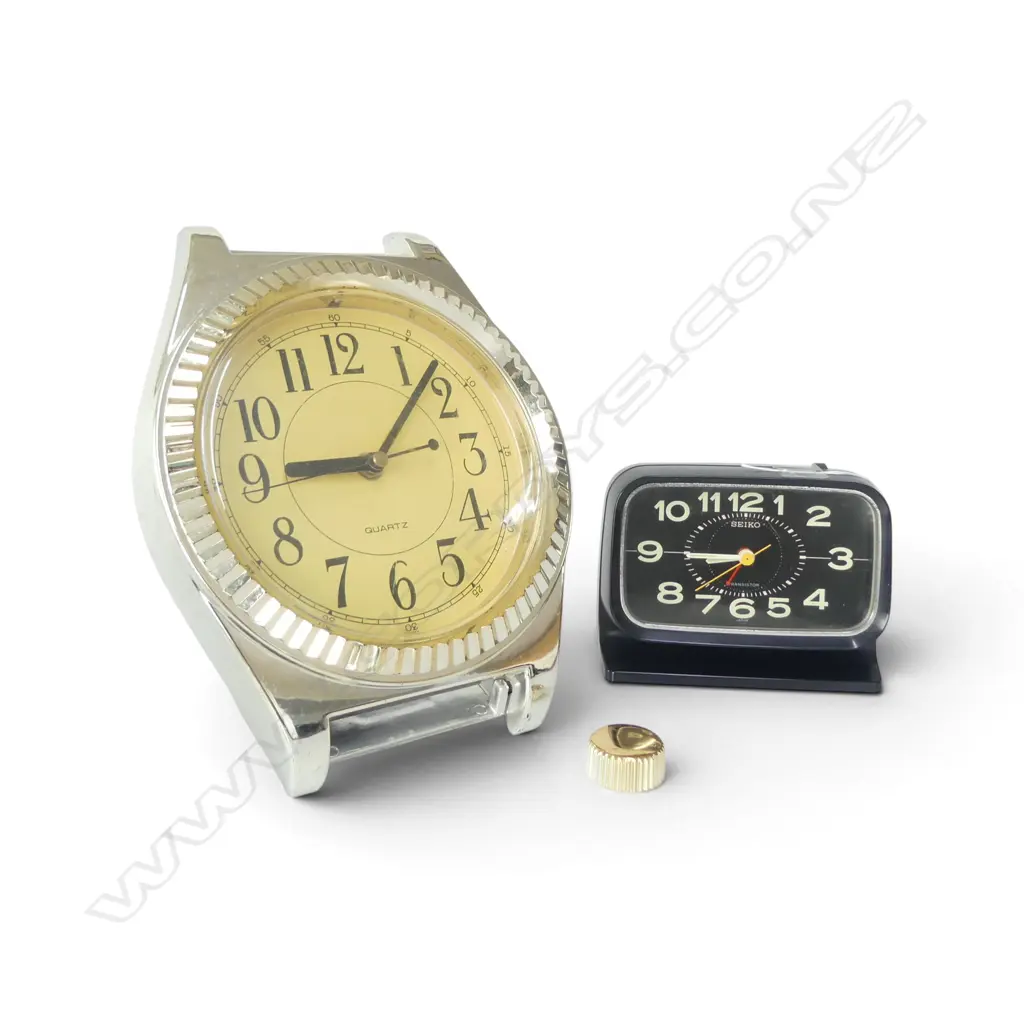2 1970s DESK CLOCKS, SEIKO ALARM CLOCK & FOLDING WATCH CLOCK (needs side winder re-glued) Image 1++