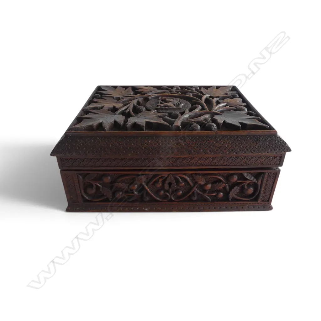 ANTIQUE CARVED WOODEN BOX W.270mm Image 1++
