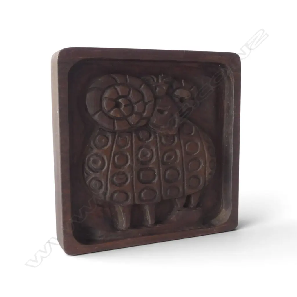 EVELYN ACKERMAN (USA) 1960s CARVED WOODEN RAM PANEL 240x240mm Image 1++