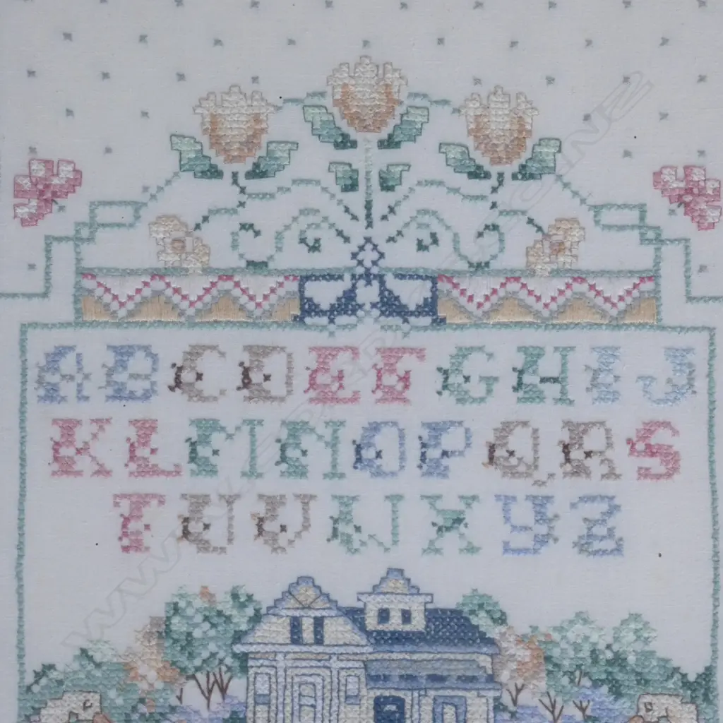 FRAMED EMBROIDERY 'HOME SWEET HOME' 450x325mm Image 1++