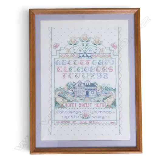 FRAMED EMBROIDERY 'HOME SWEET HOME' 450x325mm