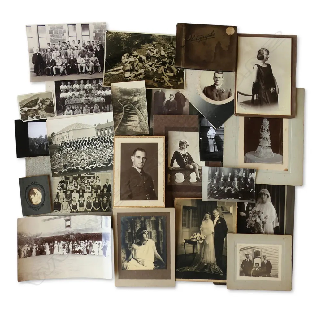 COLLECTION OF VINTAGE PHOTOGRAPHS, WEDDINGS, GROUPS, PORTRAITS Image 1++