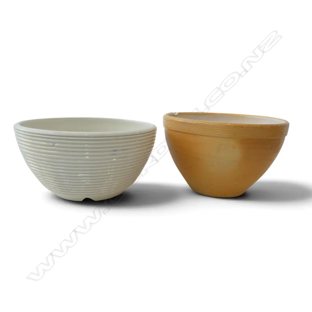 2 MIXING BOWLS, 1 ROSS MITCHELL-ANYON H.130mm, 200m dia Image 1++