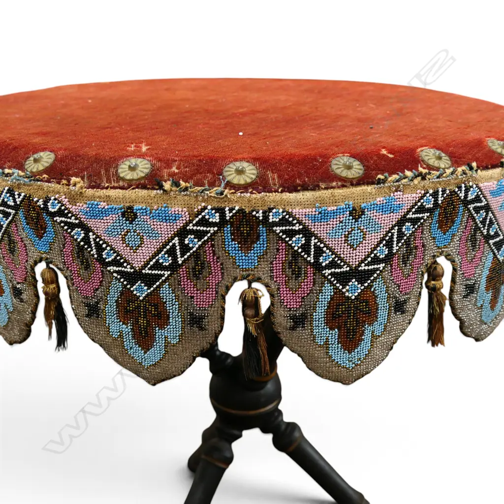 VICTORIAN SIDE TABLE w. BEADED TRIM AF, 575mm dia + BEADED FOOTSTOOL Image 1++