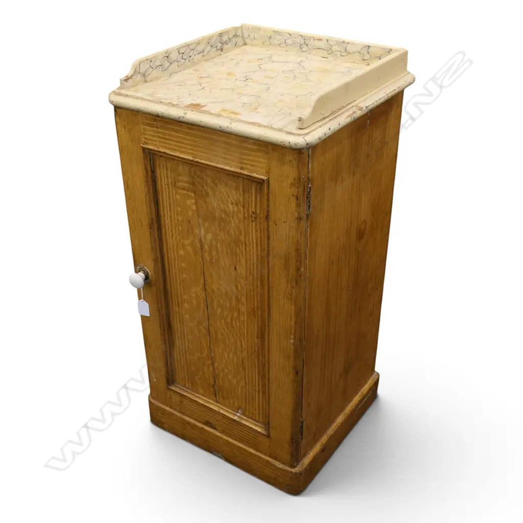 WOODEN CABINET w. FAUX PAINTED FINISH 395x370x780mm Image 1++