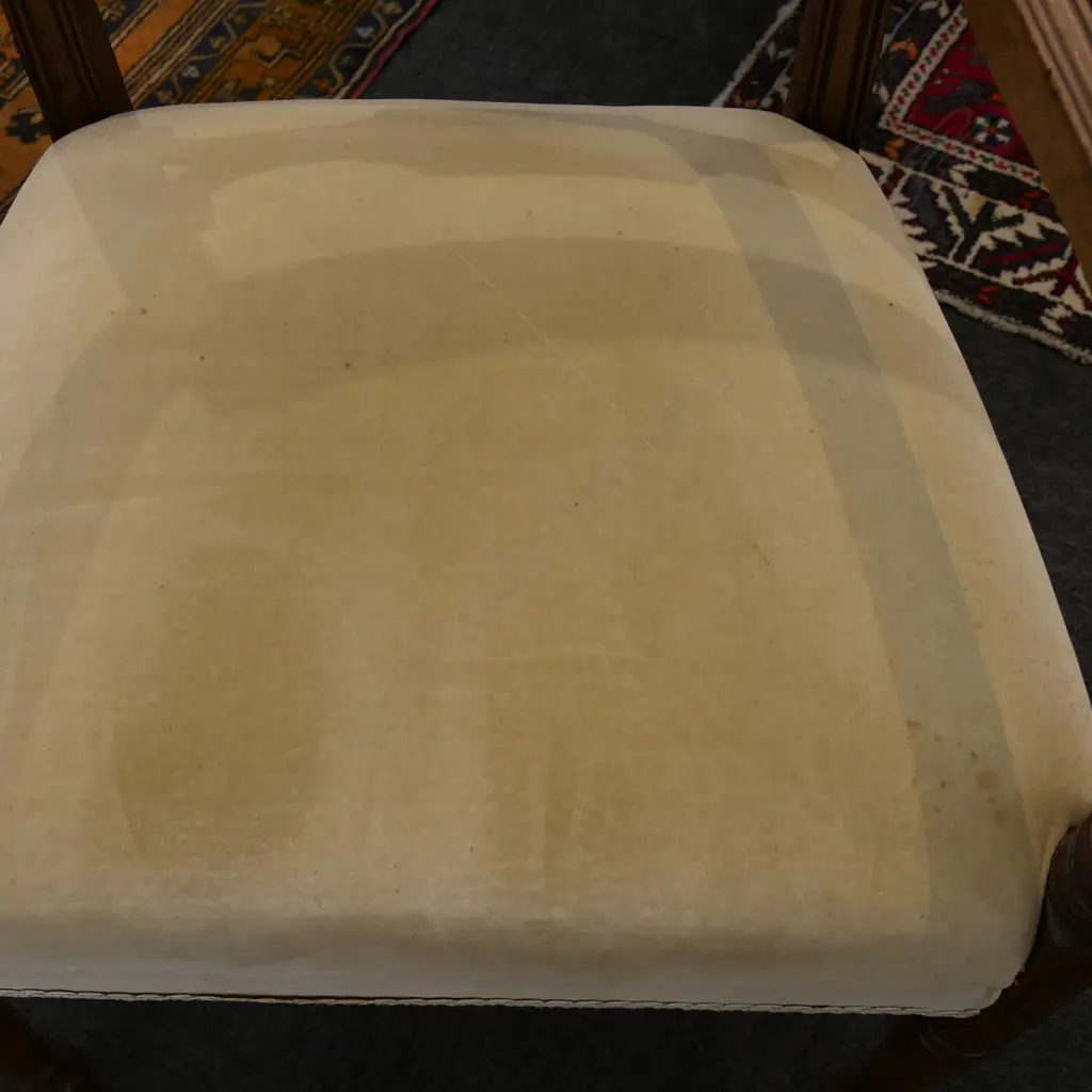 ANTIQUE MAHOGANY REGENCY STYLE CHAIR Image 1++