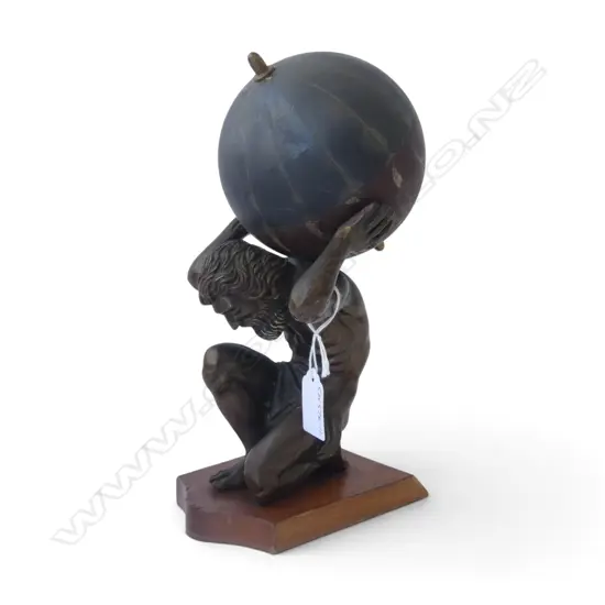 VINTAGE COPPER ATLAS FIGURE ON WOODEN BASE H270MM 