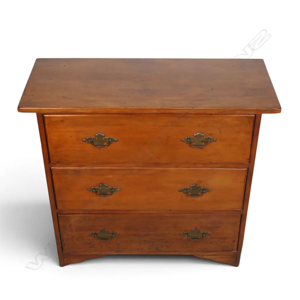 CHERRY WOOD CHEST OF DRAWERS WITH BRASS HANDLES, 840 X 900 X 400MM Image 1++