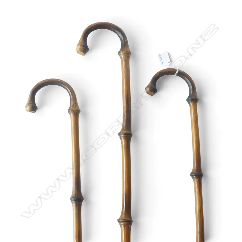 3 VINTAGE BAMBOO WALKING STICKS Image 1++