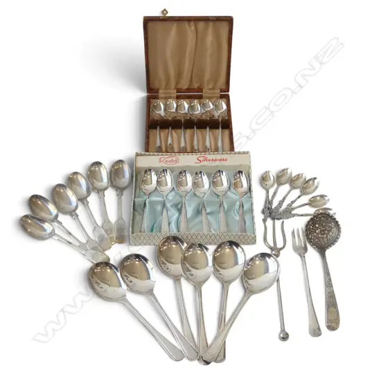 ASST SILVER PLATE CUTLERY + GEORGIAN STG SILVER SIFTER SPOON L.170mm 44gms