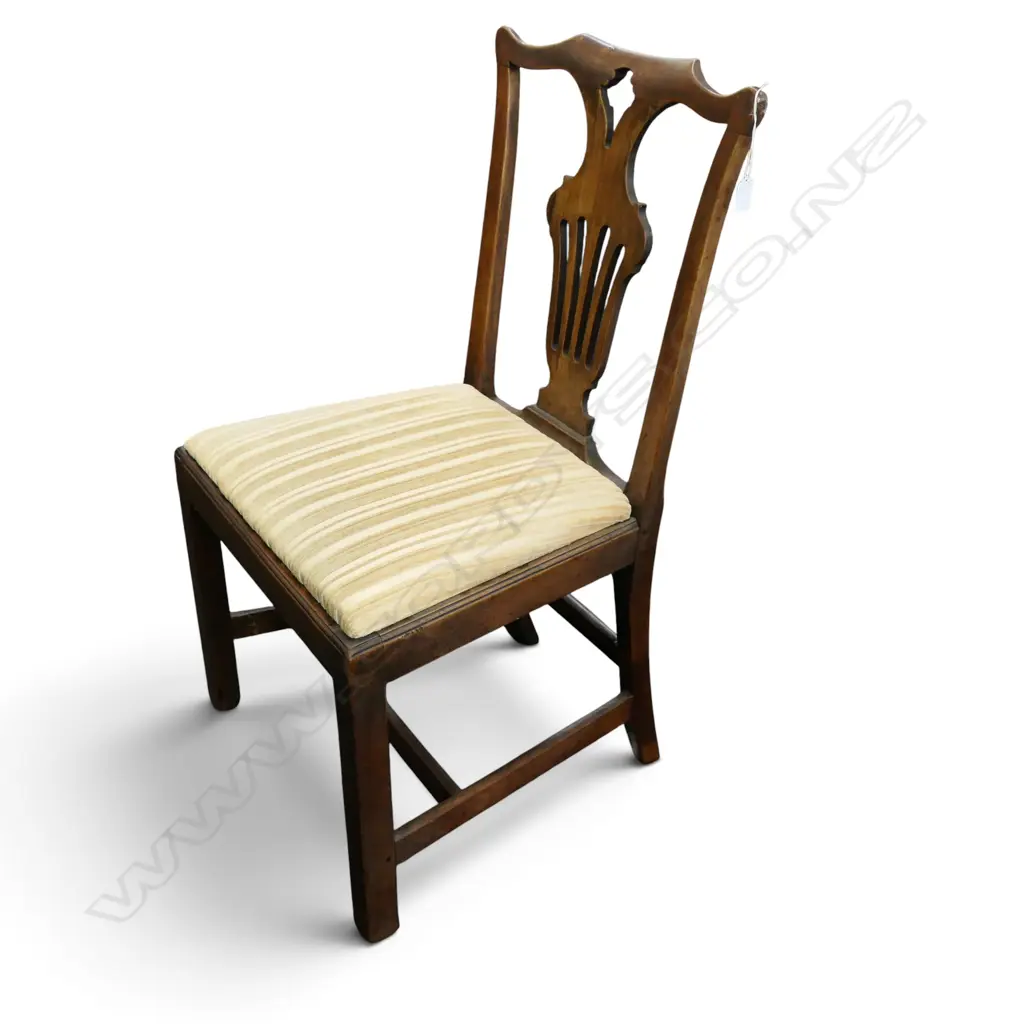 ANTIQUE HEPPLEWHITE STYLE CHAIR Image 1++