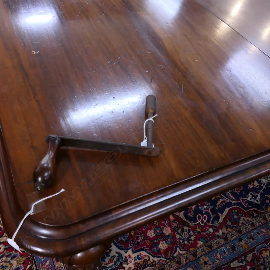 VICTORIAN EXTENSION DINING TABLE one castor w. old repair faults2690x1320x740mm Image 1++