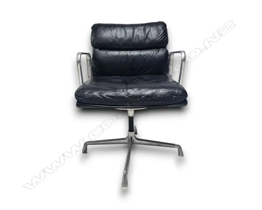VINTAGE HERMAN MILLER EAMES SOFT PAD LEATHER OFFICE DESK CHAIR Image 1++
