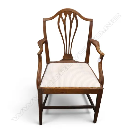 HEPPLEWHITE STYLE CHAIR