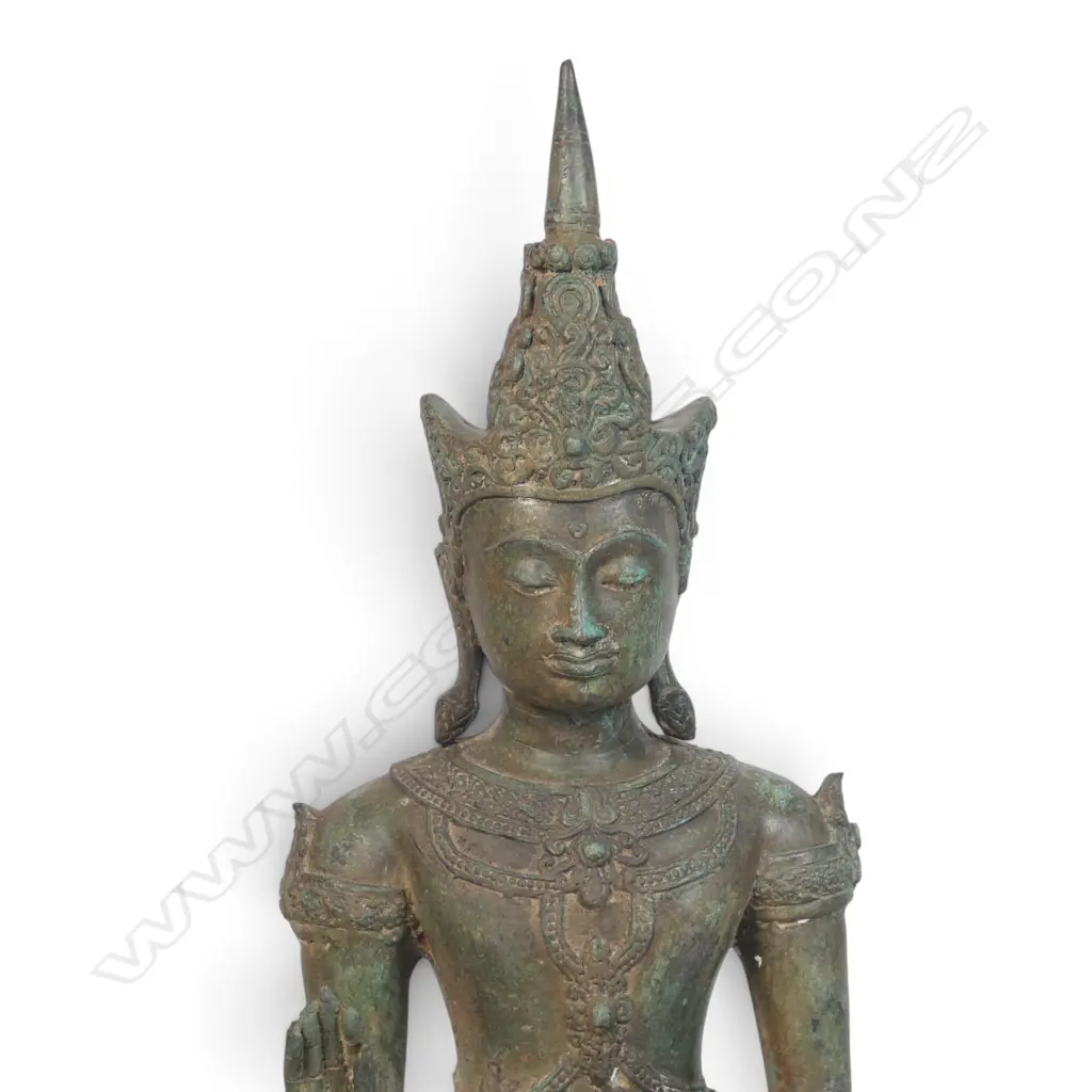 THAI AYUTTHAYA STYLE BRONZED BUDDHA MEDITATING ON A BOAT-SHAPE BASE, PROMINENT USHNISHA CROWN & NECKLACE, 400 X 550MM Image 1++