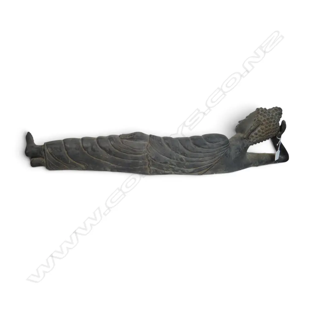 IMPRESSIVE SOUTHEAST ASIAN CAST BRONZED RECLINING BUDDHA (FINAL MOMENTS BEFORE ENTERING NIRVANA). L.900M X 210MM Image 1++