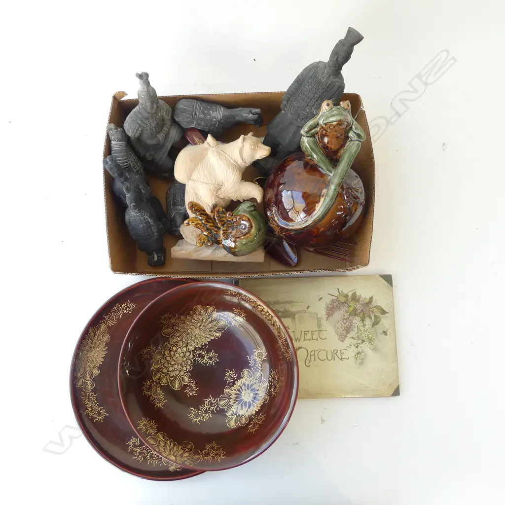 ASST. ORNAMENTS Incl. TERRACOTTA WARRIORS H.235mm Image 1++