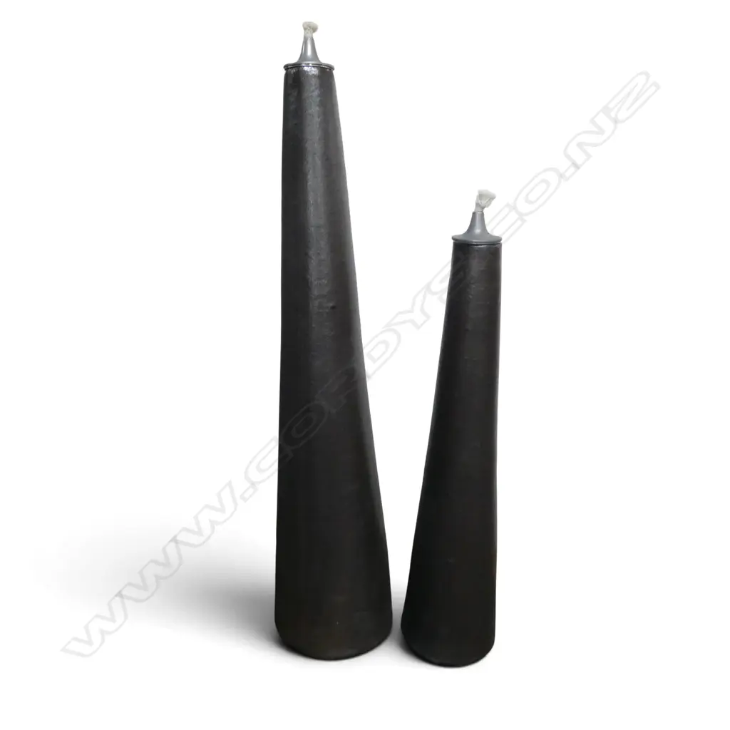 2 CERAMIC CONE OUTDOOR OIL LAMPS H.810, 640mm Image 1++