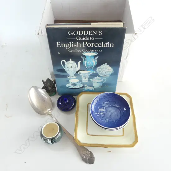 3 COPENHAGEN DISHES, N.Z. ART GLASS VASE, WORCESTER DISH, PORCELAIN REFERENCE etc