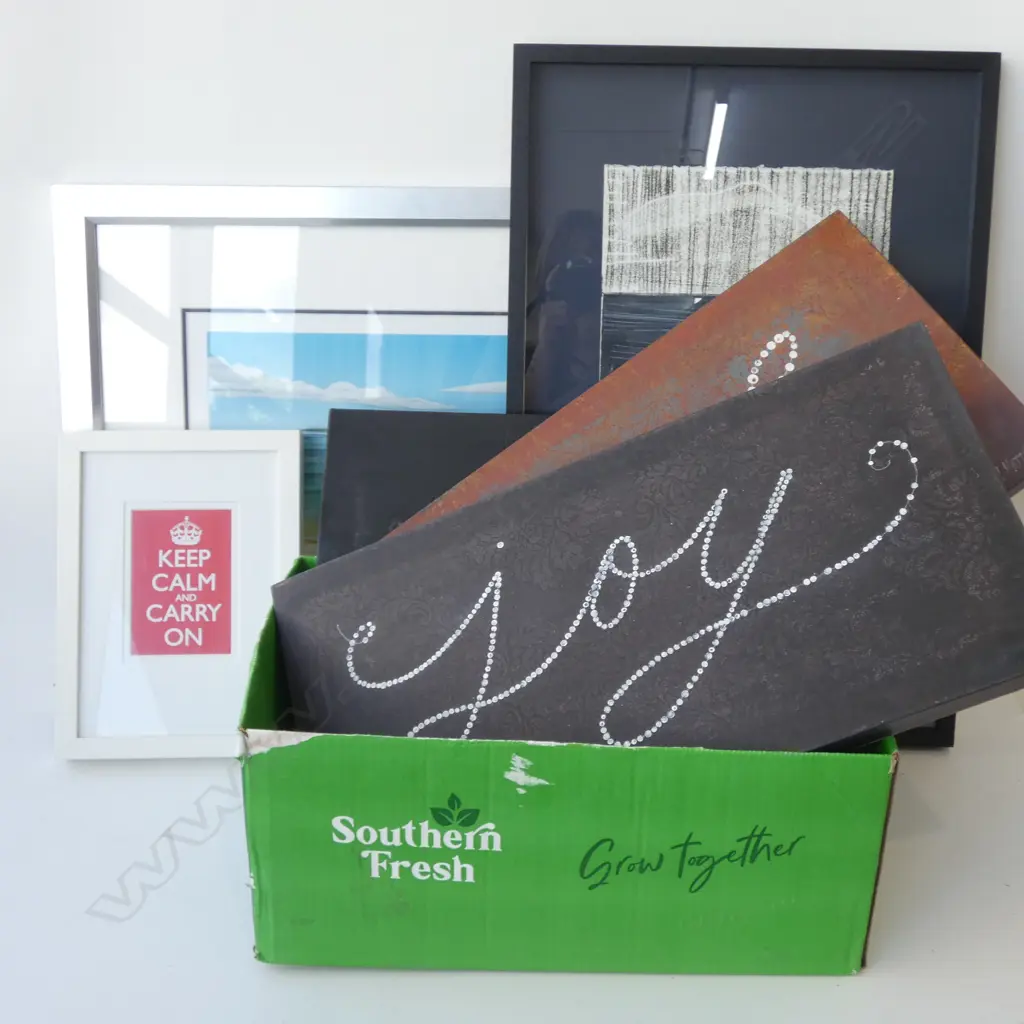 SIX CONTEMPORARY ARTWORKS INCL. MARYANNE THOMPSEN FRAMED PRINT, LISA MATTHYS, KATH COOK ETC Image 1++