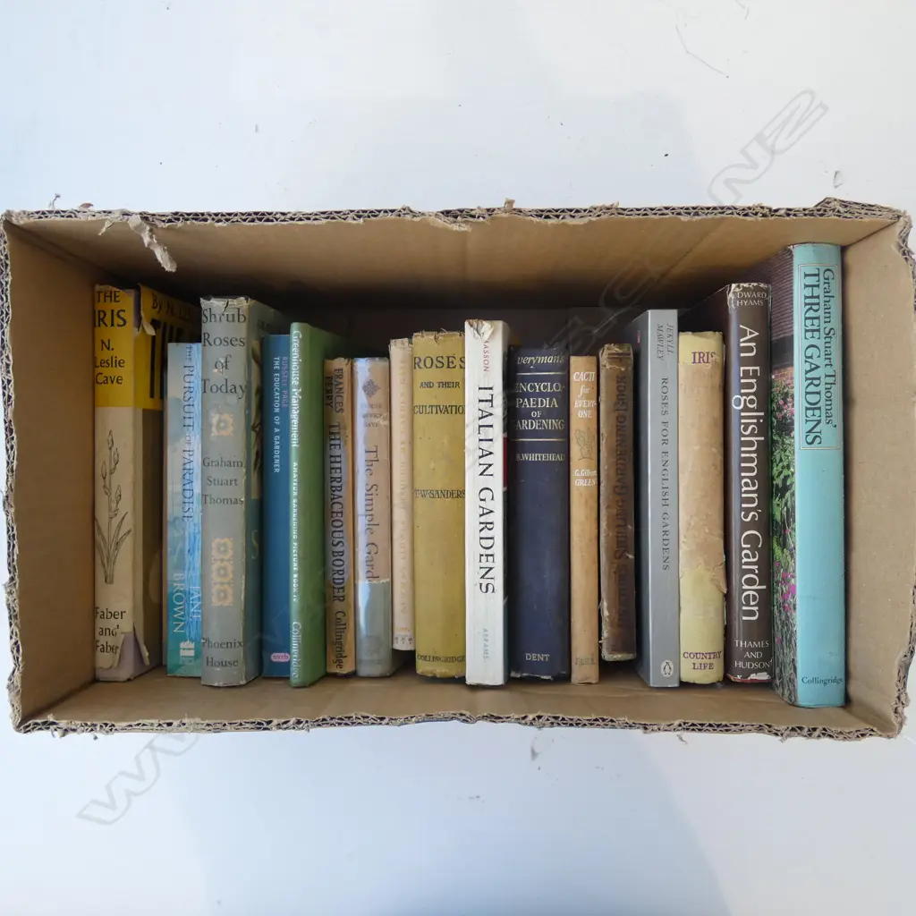 GARDENING BOOKS; RUSSELL PAGE ETC Image 1++