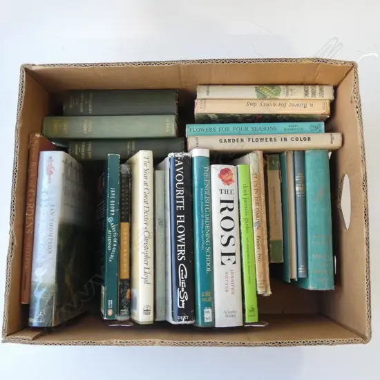GARDENING BOOKS; GREAT DIXTER, DEREK JARMAN ETC